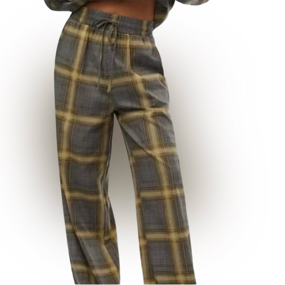 NWT WeWoreWhat Pull On Pajama Bottoms Plaid Yellow - S - Picture 1 of 11